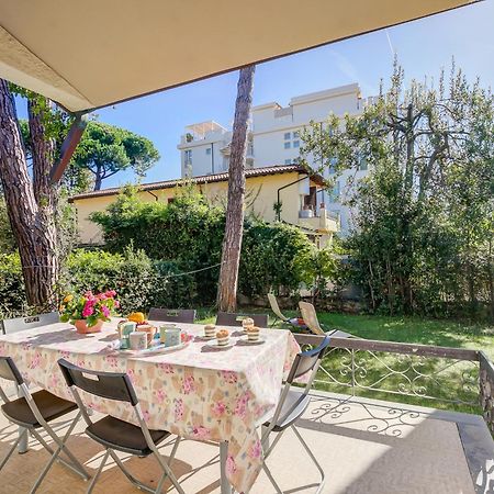 Casa Maddalena Al Mare 600M From Sea - Happy Rentals Marina di Pietrasanta Bagian luar foto