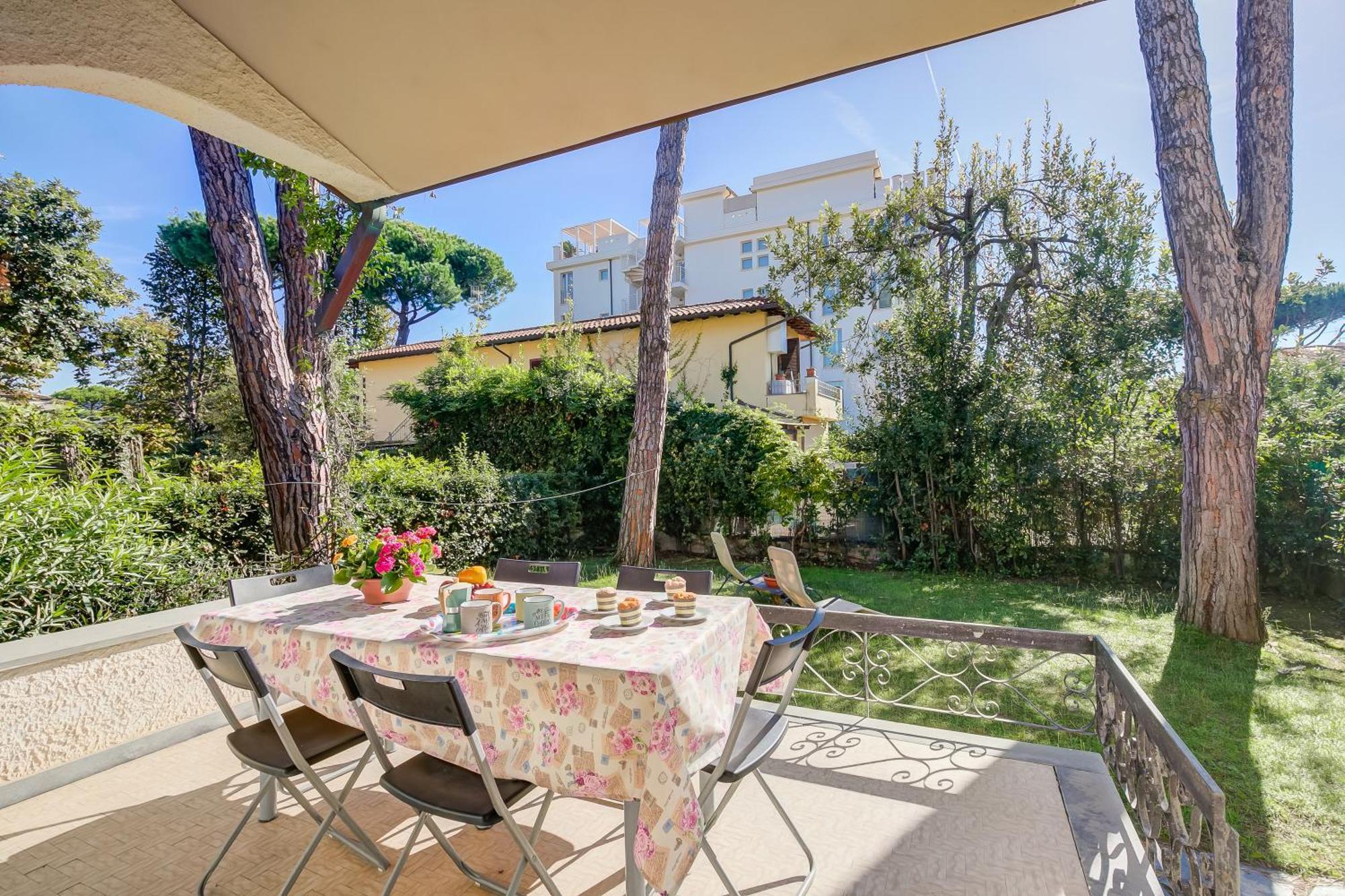 Casa Maddalena Al Mare 600M From Sea - Happy Rentals Marina di Pietrasanta Bagian luar foto