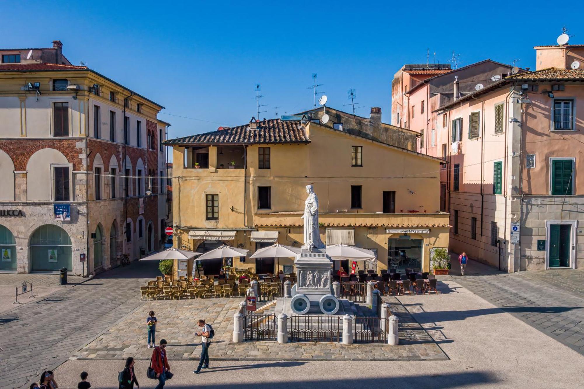 Casa Maddalena Al Mare 600M From Sea - Happy Rentals Marina di Pietrasanta Bagian luar foto